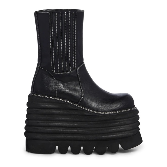 Dollskill Current Mood Toughen Up Platform Boots - Picture 4 of 7